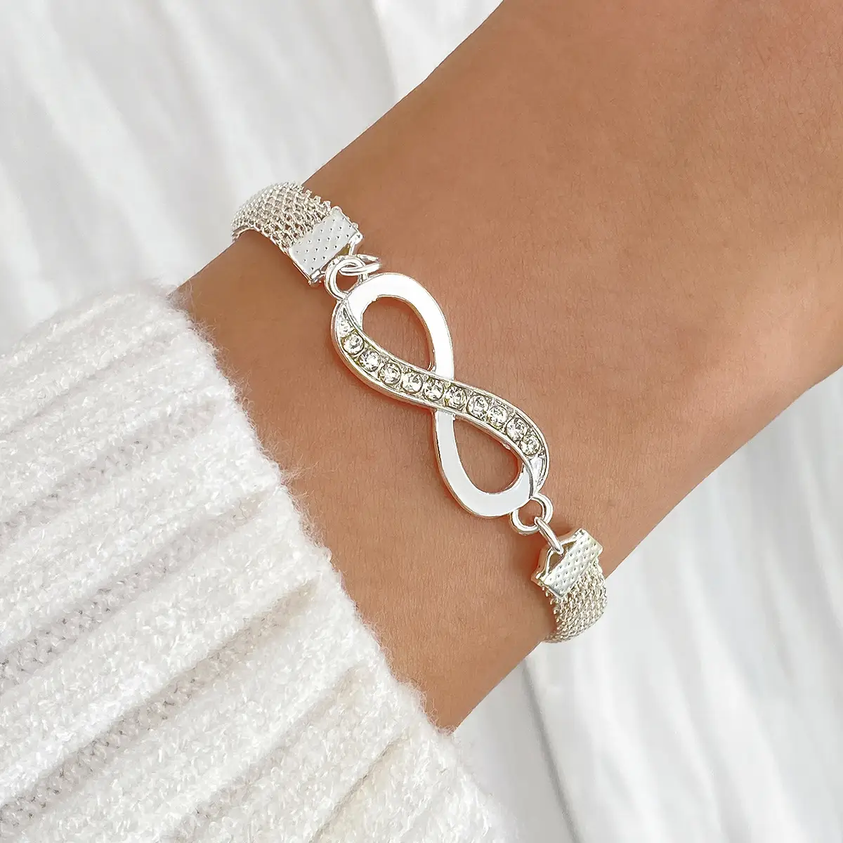 European & American Cross-Border Love Knotted Bracelet Set — feature 9