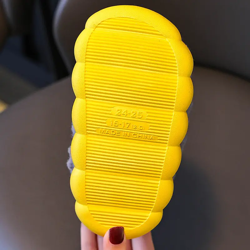 Children's Cotton Slippers Bag with Boys Winter 2024 New Cotton Slippers Baby Indoor Home Cotton Shoes Girls' Wool Slippers