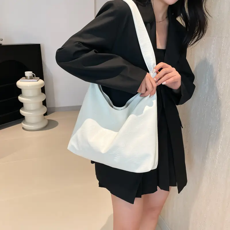 White Oil Leather Shoulder Bag for Women - Image 8
