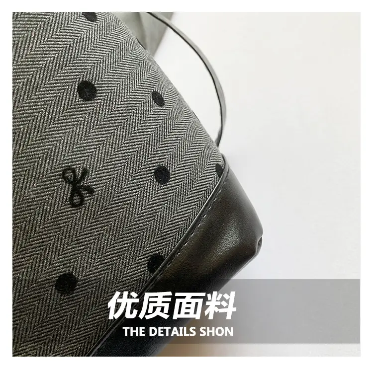 Women's Large Capacity Shoulder Crossbody Bag Black Polka Dot — feature 6