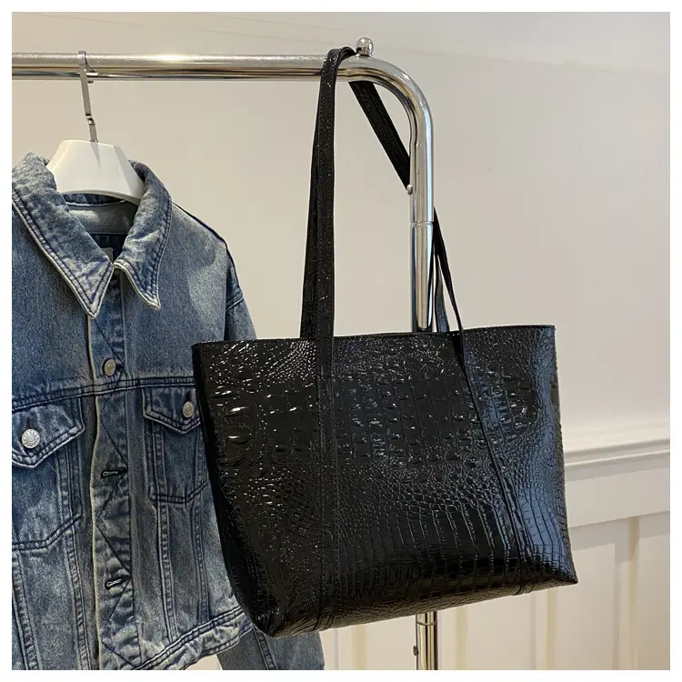 Silver Croc Embroidered Women's Shoulder Bag — feature 42