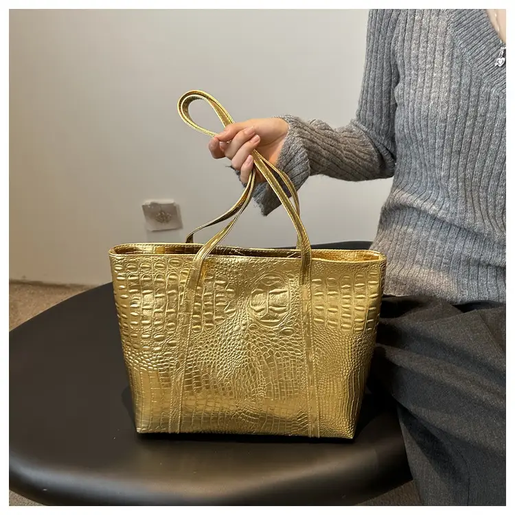 Silver Croc Embroidered Women's Shoulder Bag — feature 45