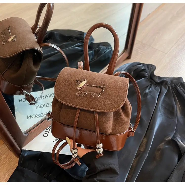 Retro College Style Women's 2024 Backpack — feature 14