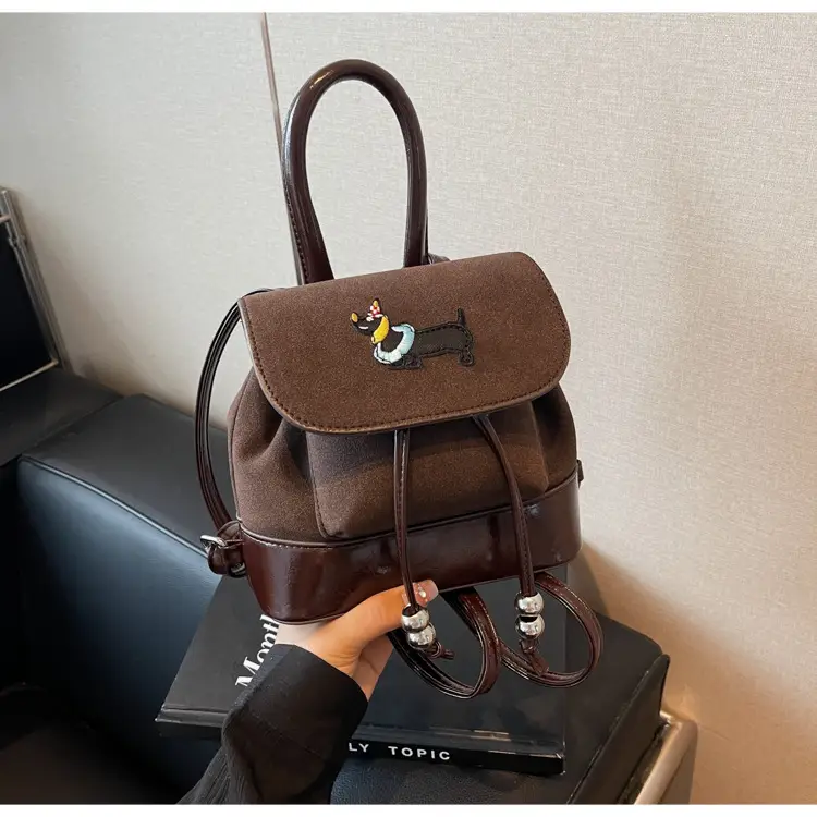 Retro College Style Women's 2024 Backpack — feature 18