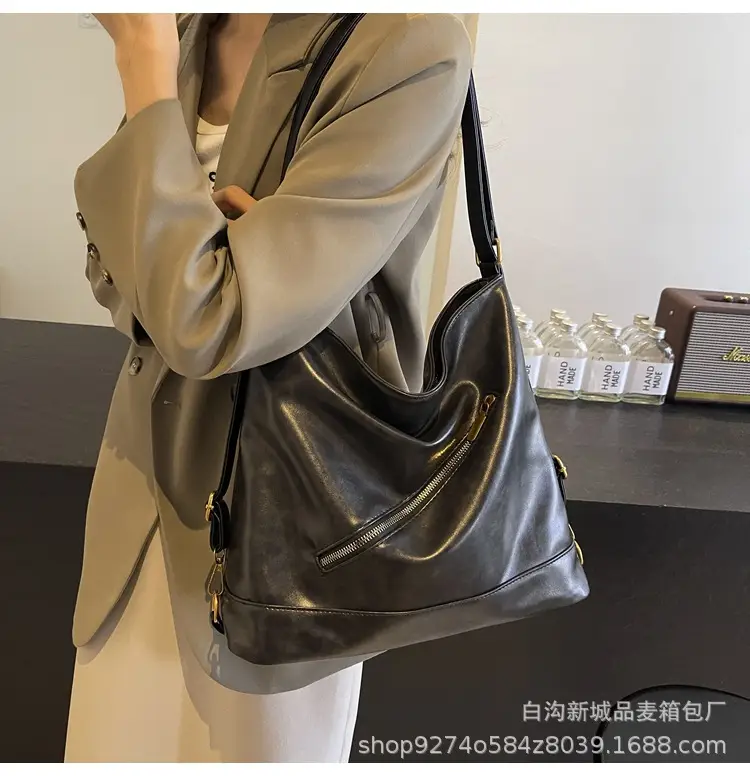 Retro Black Shoulder Bag for Women Large Capacity — feature 20