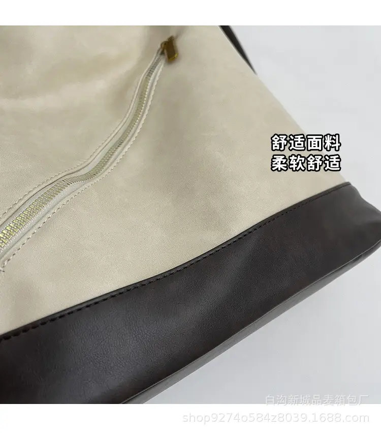 Retro Black Shoulder Bag for Women Large Capacity — feature 3