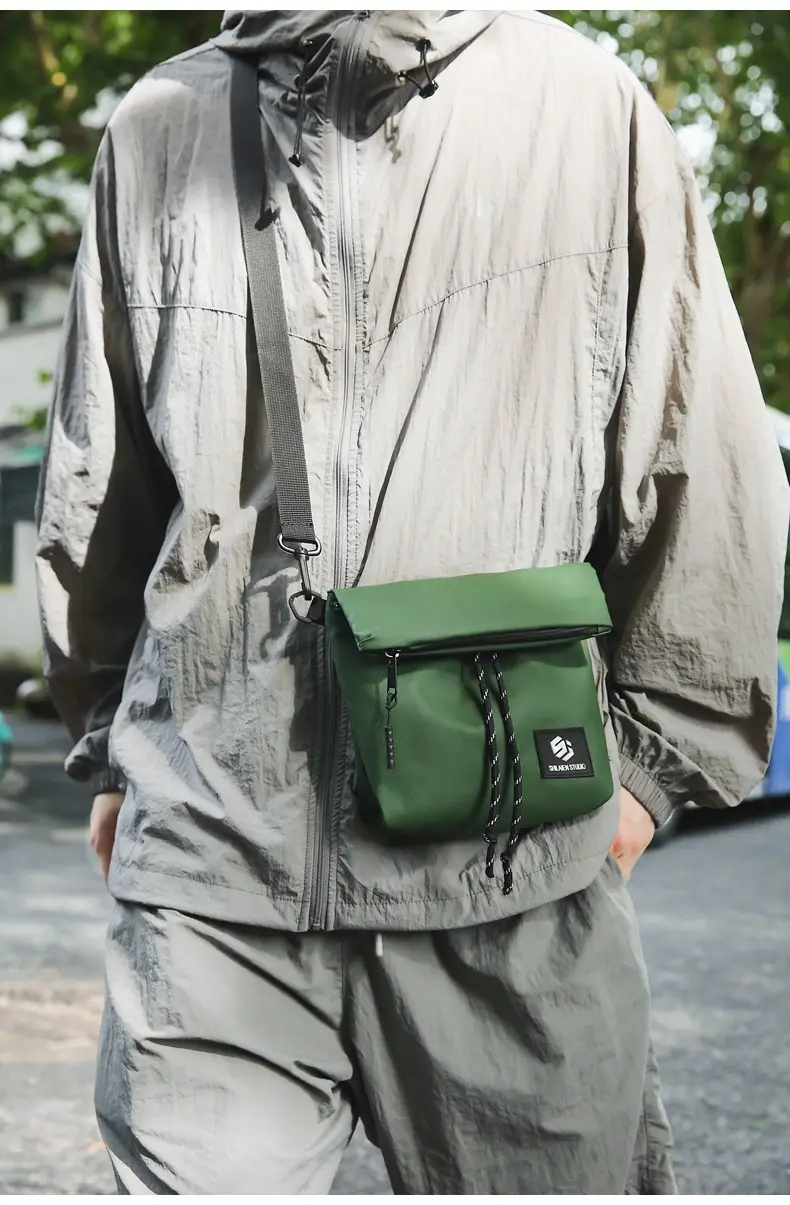 Japanese Casual Crossbody Bag for Men Women Black — feature 12