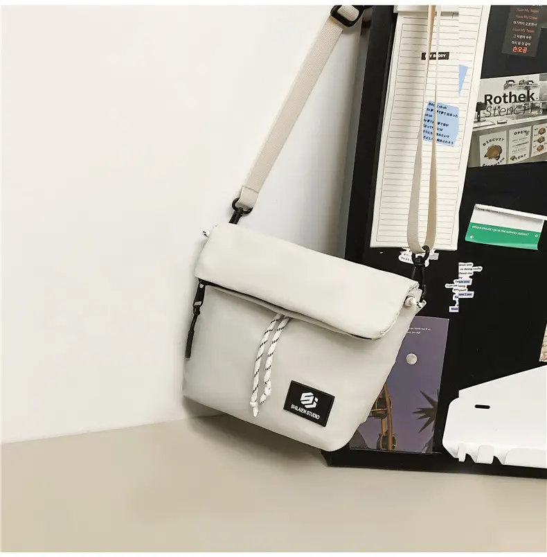 Japanese Casual Crossbody Bag for Men Women Black — feature 28