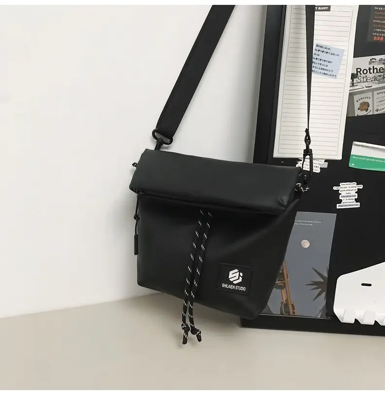 Japanese Casual Crossbody Bag for Men Women Black — feature 30