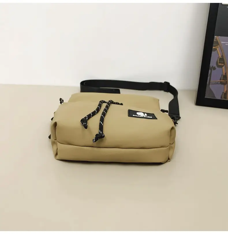 Japanese Casual Crossbody Bag for Men Women Black — feature 35