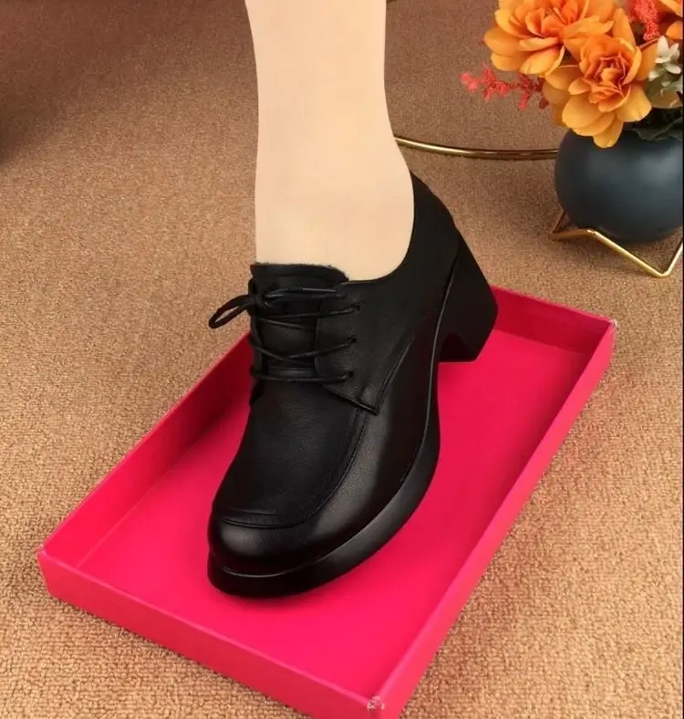 Single-layer shoes women's 2024 autumn new fashion versatile lace-up round head thick heel British-style mother's small leather shoes — feature 6