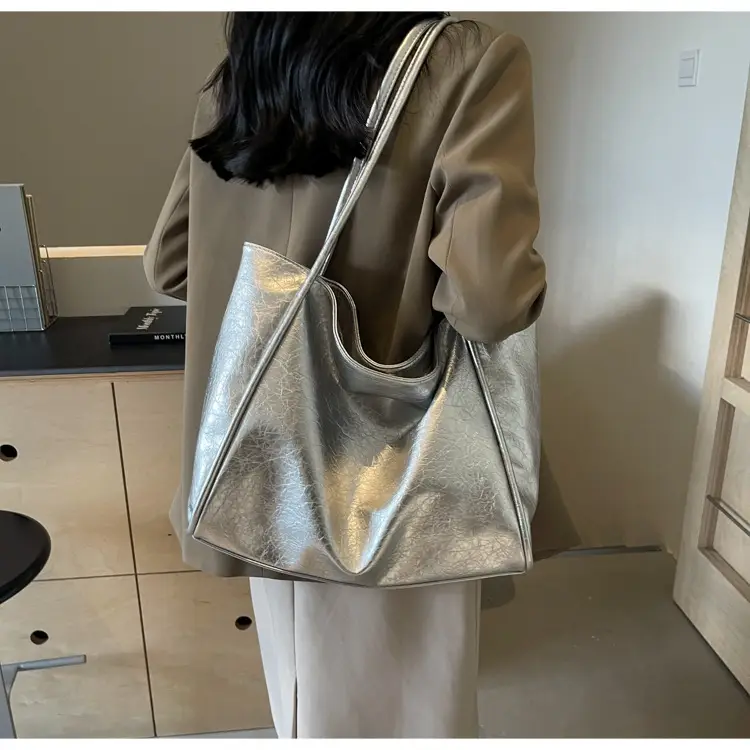 Silver Metallic Large Tote Bag Women 2024 — feature 21