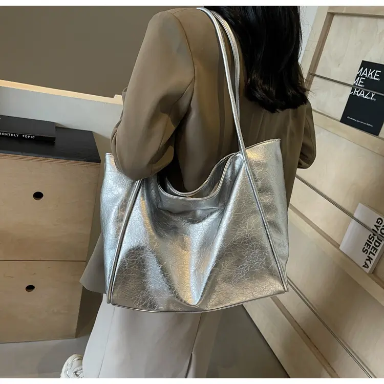Silver Metallic Large Tote Bag Women 2024 — feature 22