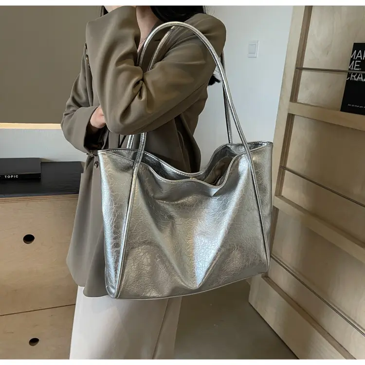 Silver Metallic Large Tote Bag Women 2024 — feature 23