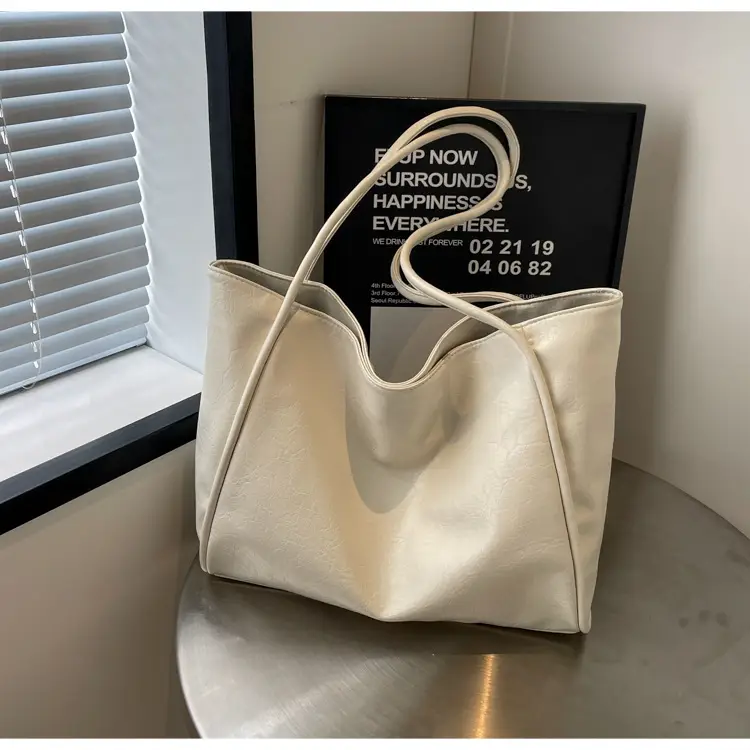Silver Metallic Large Tote Bag Women 2024 — feature 38