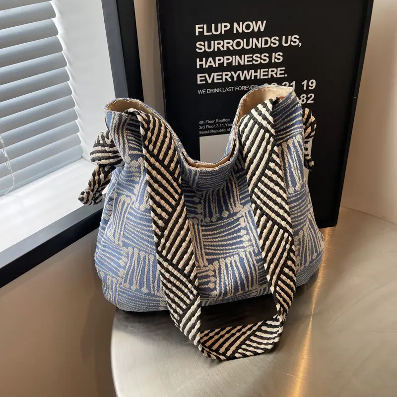 Women's Striped Zip Shoulder Crossbody Bag 2024 - Image 7