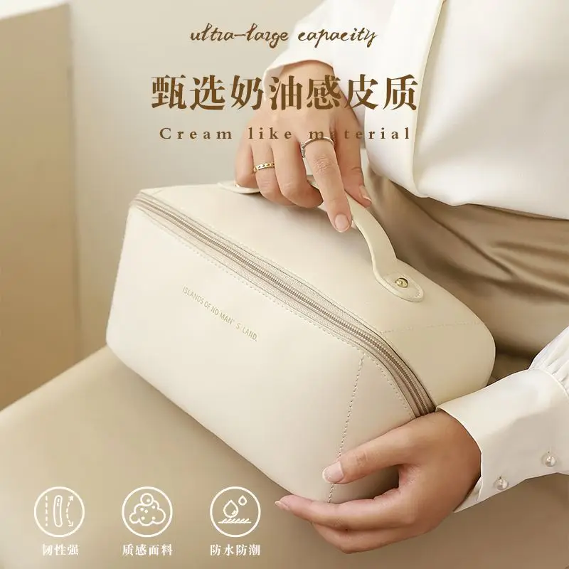 Large Capacity Makeup Bag for Women Travel Wash Cosmetic Storage - Image 5