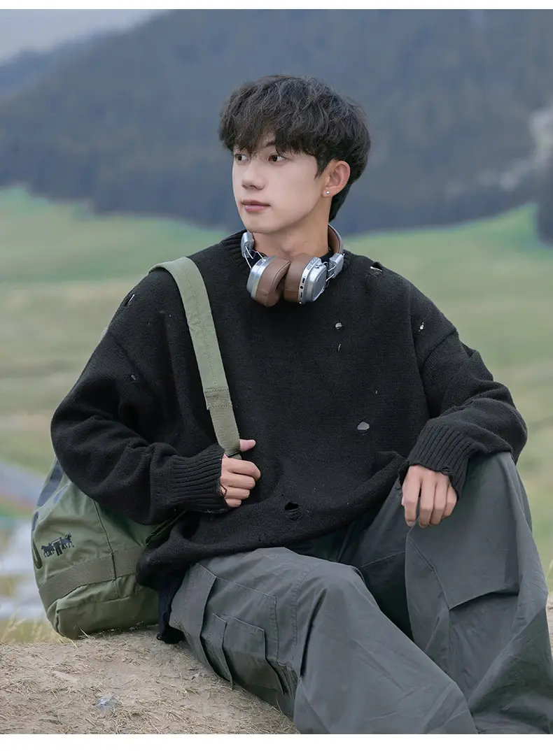 Men's Beige Hole Knit Sweatshirt Asymmetrical — feature 6