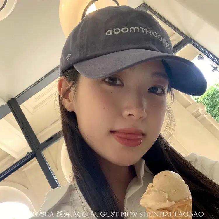 Women's Vintage Baseball Cap with SPF 60 Sunscreen - Image 8