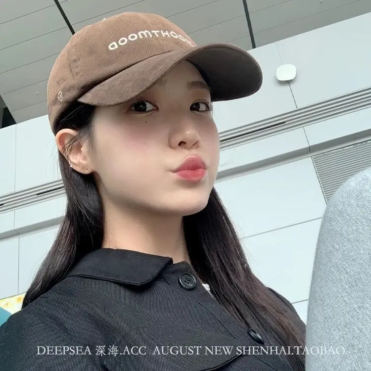 Women's Vintage Baseball Cap with SPF 60 Sunscreen - Image 11