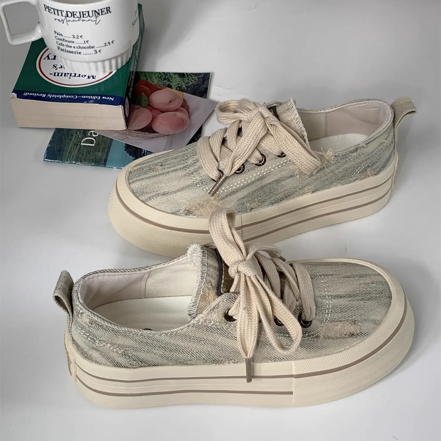 Women Casual Sneakers Black White Strap 2025 — feature 7