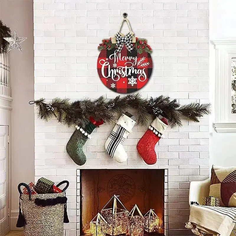 Christmas Wooden Door Decor with Bow and Stars — feature 12
