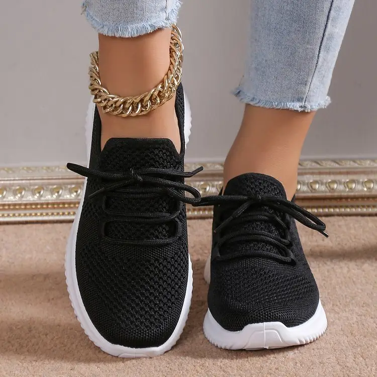 Women's Black Mesh Running Sneakers Low Heel