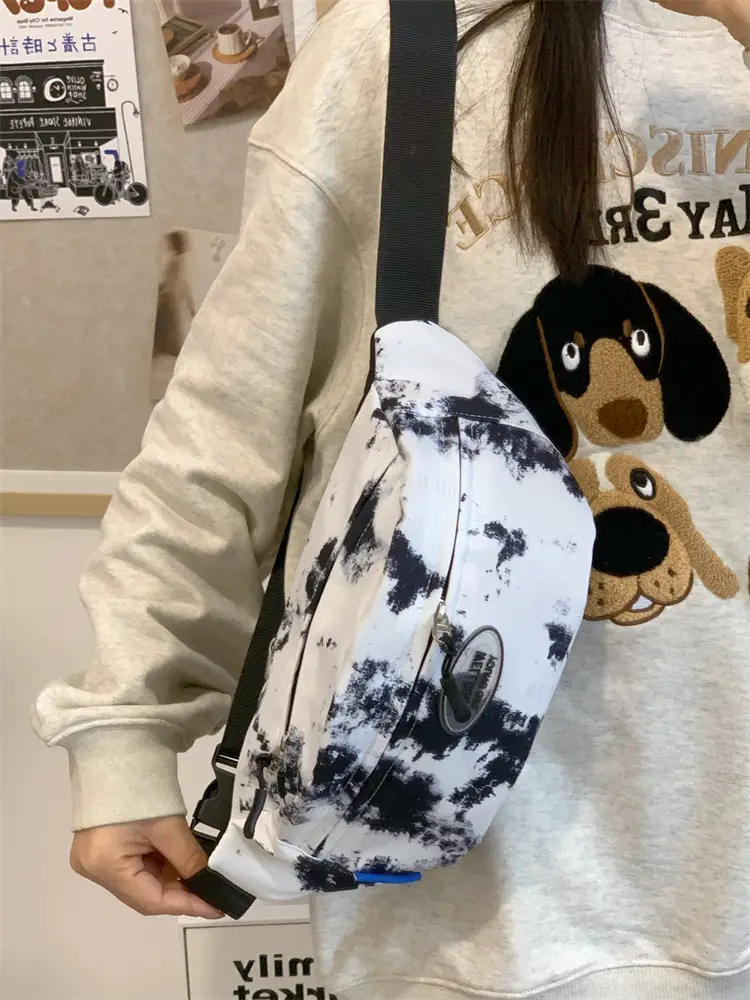 Women's Korean Style Chest Bag with Panda Print — feature 13