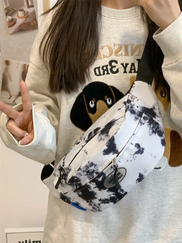 Women's Korean Style Chest Bag with Panda Print — feature 15