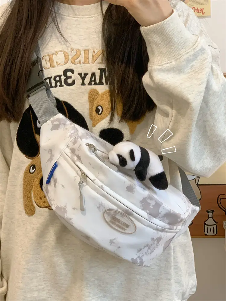 Women's Korean Style Chest Bag with Panda Print — feature 2