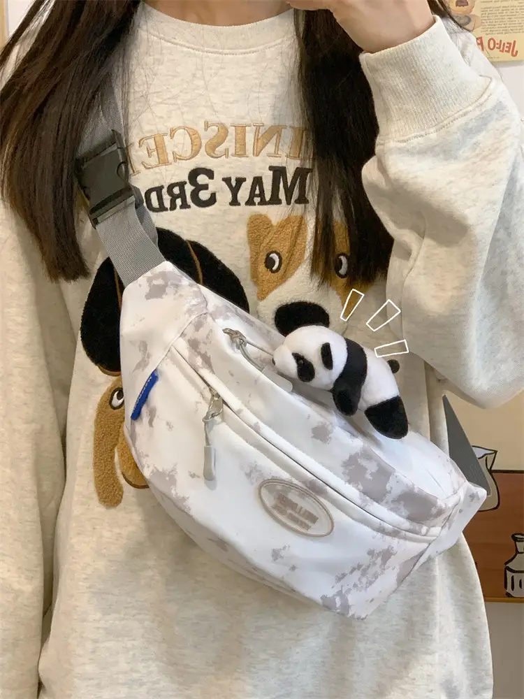 Women's Korean Style Chest Bag with Panda Print — feature 3