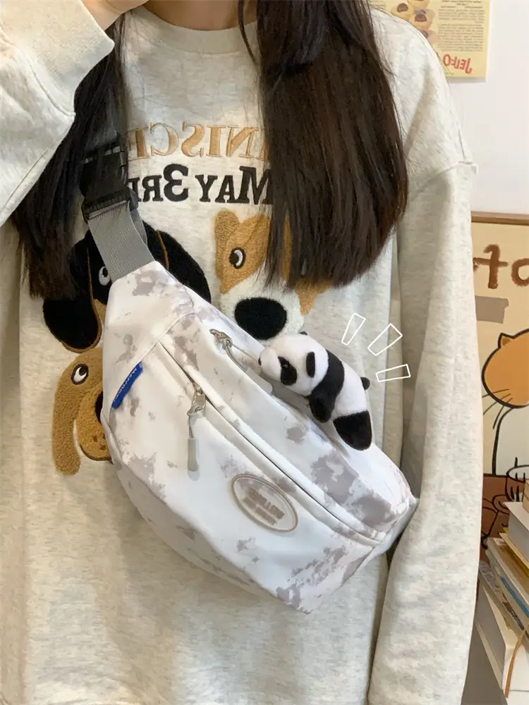 Women's Korean Style Chest Bag with Panda Print — feature 4