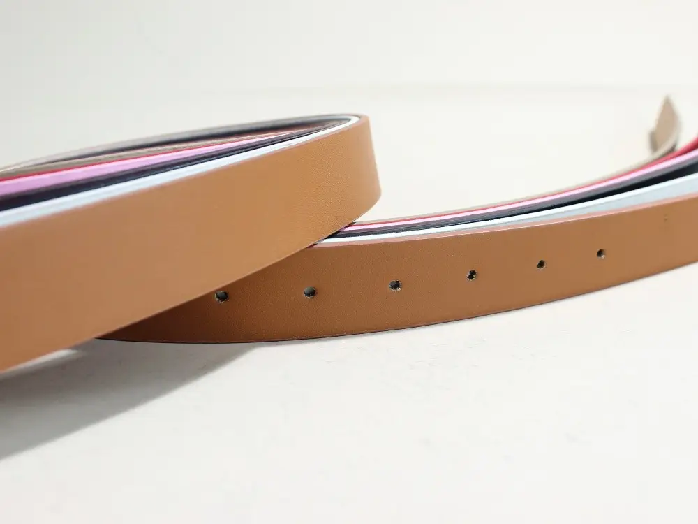 Women's Black Leather Belt with Vintage Gold Min Buckle — feature 5