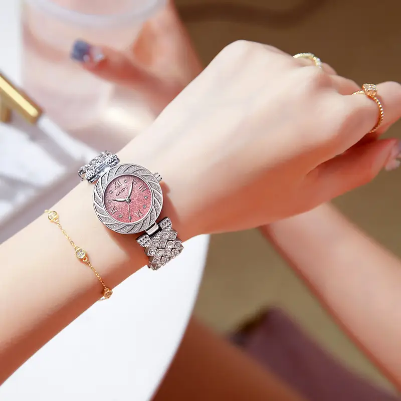 Kaidu Full Diamond Women's Watch with Light Luxury Bracelet - Image 6