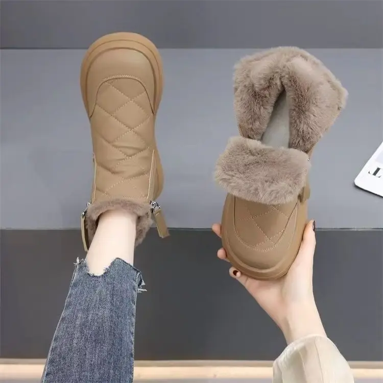 Women's Fleece Lined Snow Boots Black Large - Image 4