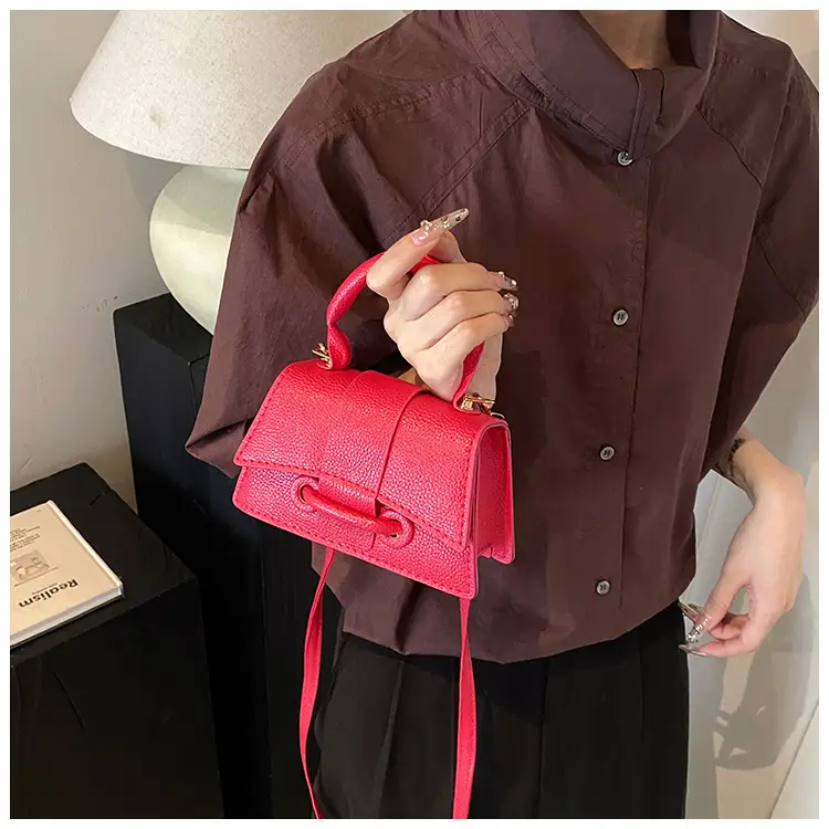Red Litchi Pattern Shoulder Bag for Women — feature 12