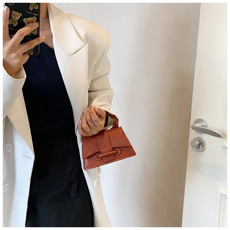 Red Litchi Pattern Shoulder Bag for Women — feature 8