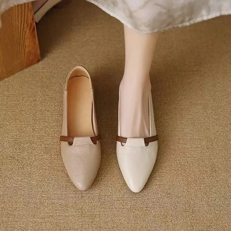French Style Soft Leather Single-layer Shoes Women's 2024 Autumn New Vintage Pointed Shallow Coarse Heel Leather Shoes Soft Sole Comfortable Milk Shoes — feature 2