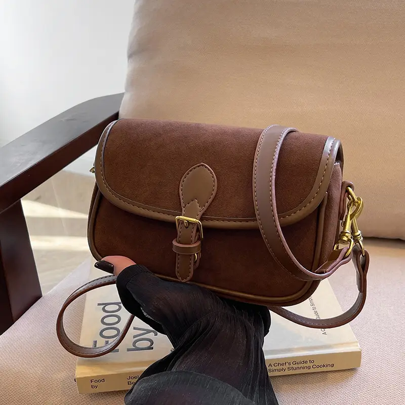 Retro Crossbody Bag Women's Burgundy 2024 - Image 4