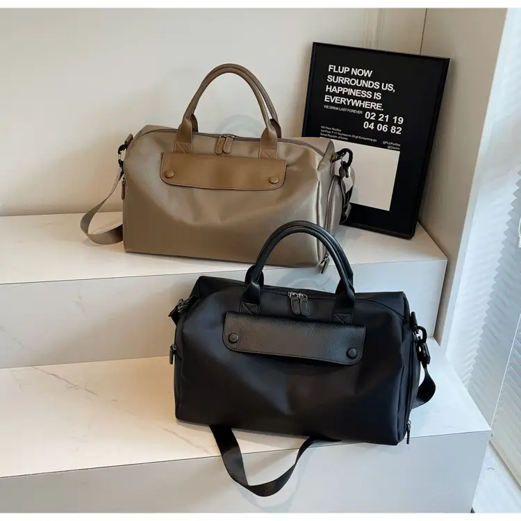 Large Capacity Korean Style Travel Bag Grey — feature 2