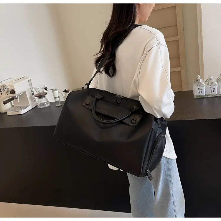 Large Capacity Korean Style Travel Bag Grey — feature 22