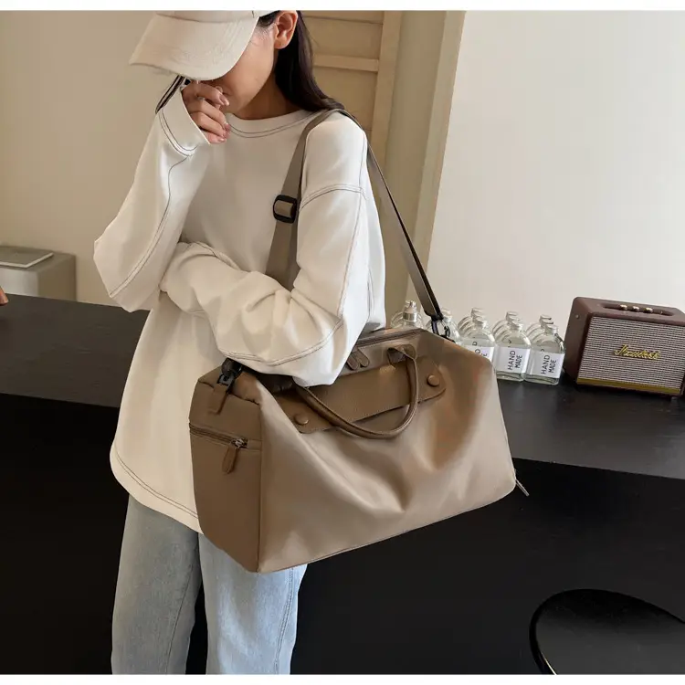 Large Capacity Korean Style Travel Bag Grey — feature 26