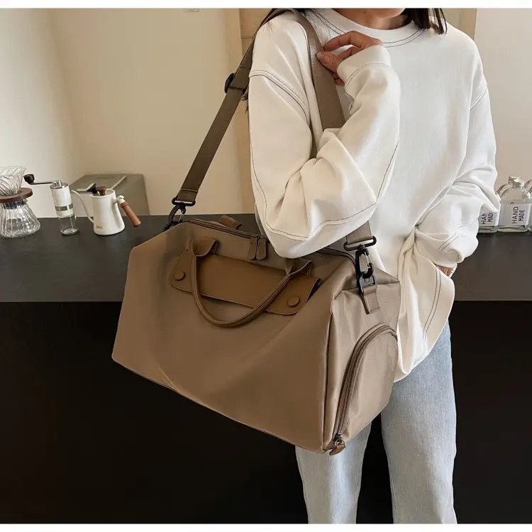 Large Capacity Korean Style Travel Bag Grey — feature 30
