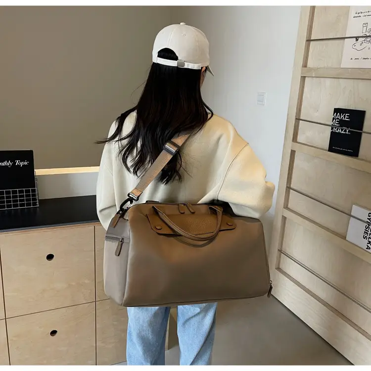 Large Capacity Korean Style Travel Bag Grey — feature 37
