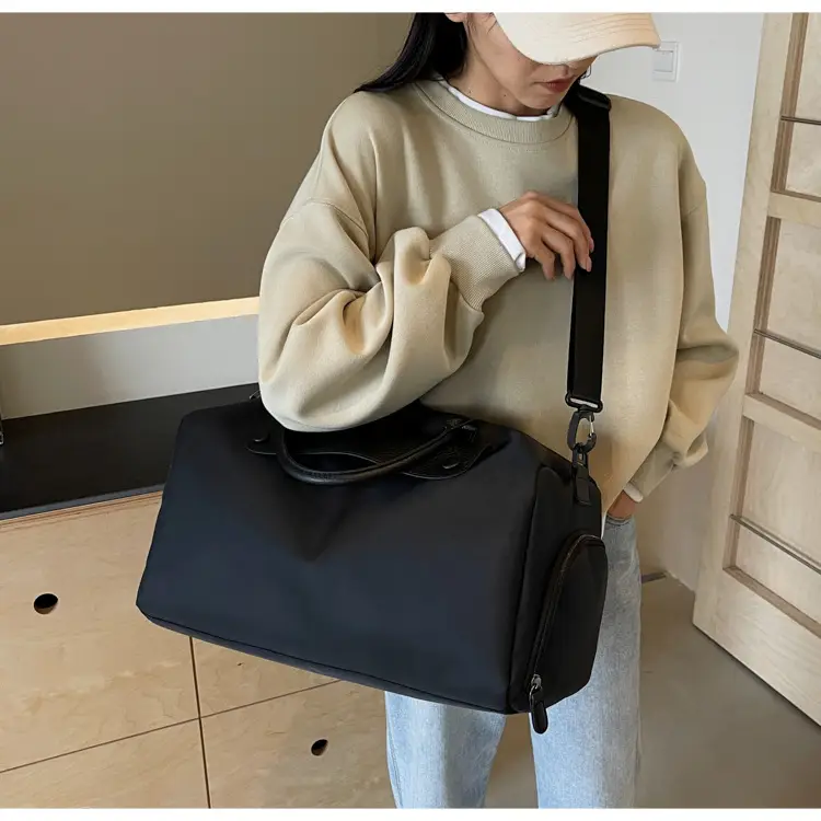 Large Capacity Korean Style Travel Bag Grey — feature 42
