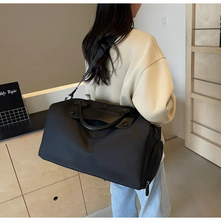 Large Capacity Korean Style Travel Bag Grey — feature 43