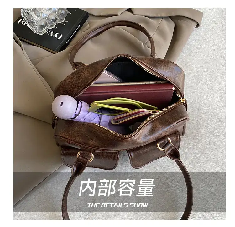Black Retro Textured Shoulder Bag for Women — feature 9