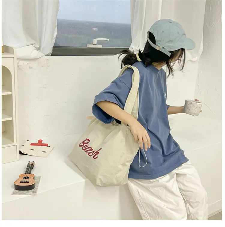 Women Canvas Shoulder Bag 2025 New Letter Artistic Design — feature 13