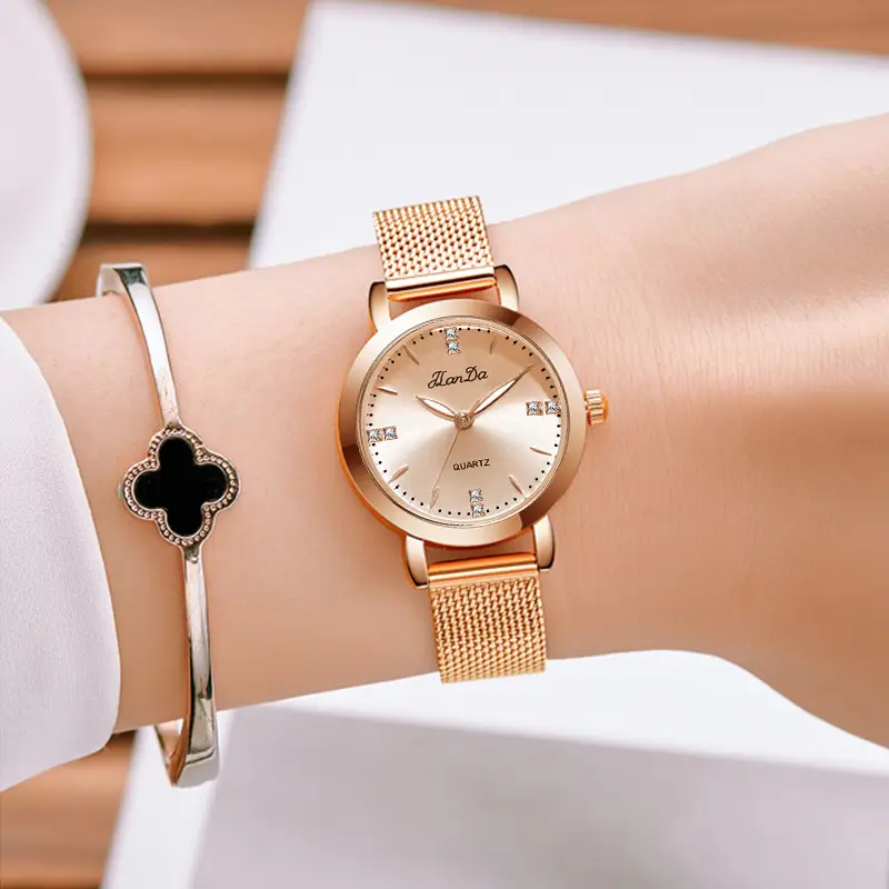 Women's Rose Gold Quartz Watch with Bracelet Set