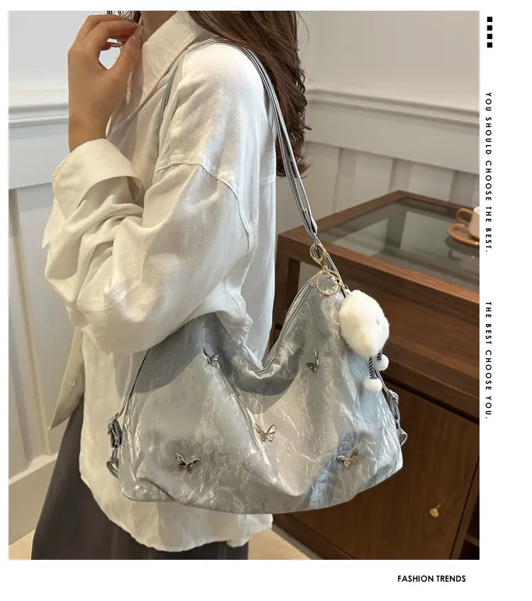 Grey Cute Cloud Crossbody Bag for Women — feature 2